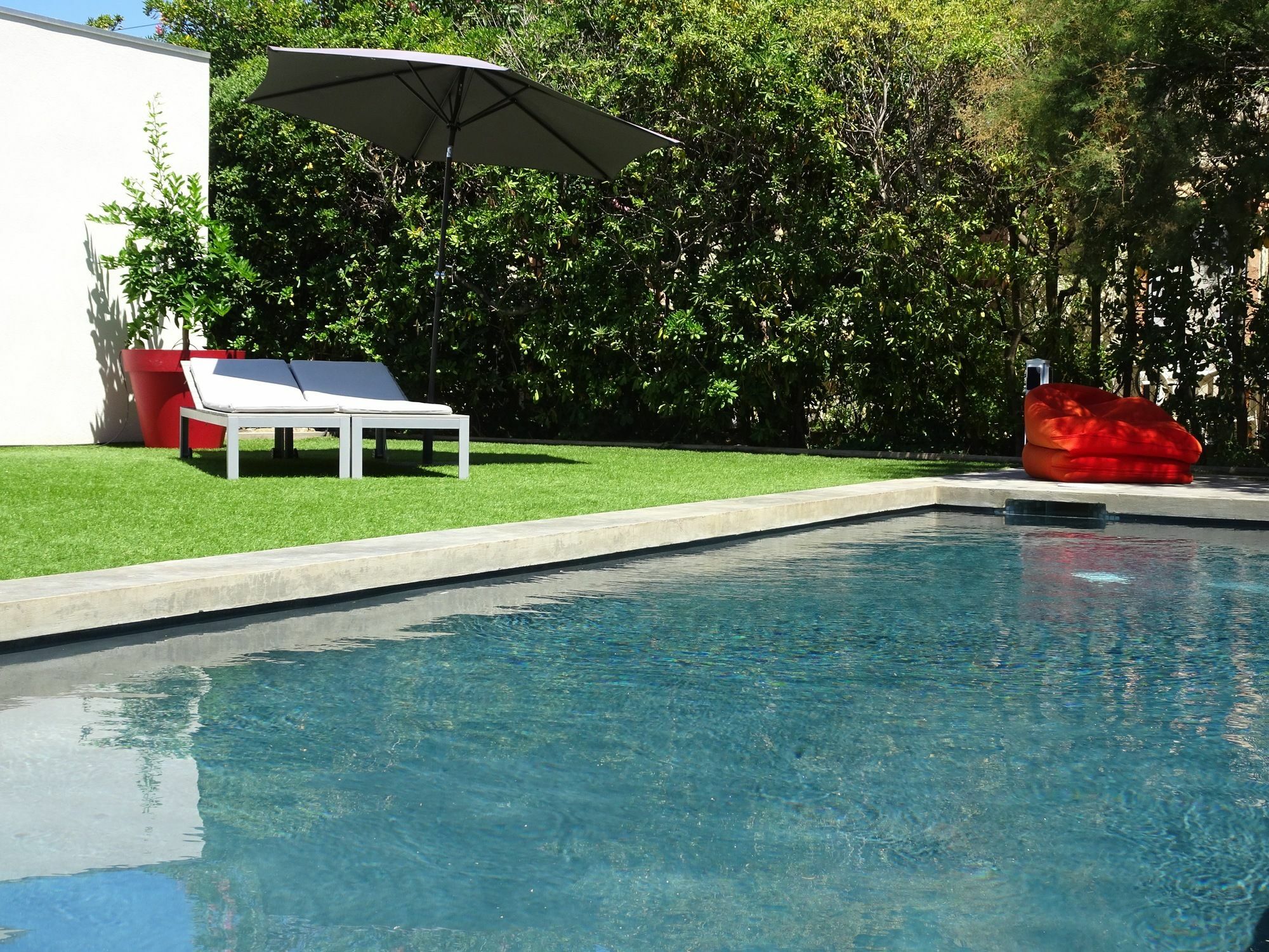 Le Cube Hotel Design A Hyeres Plage Avec Piscine Et Cuisine Exteriér fotografie